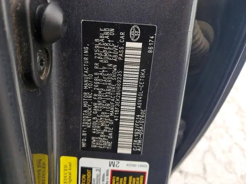 2011 TOYOTA CAMRY SE  