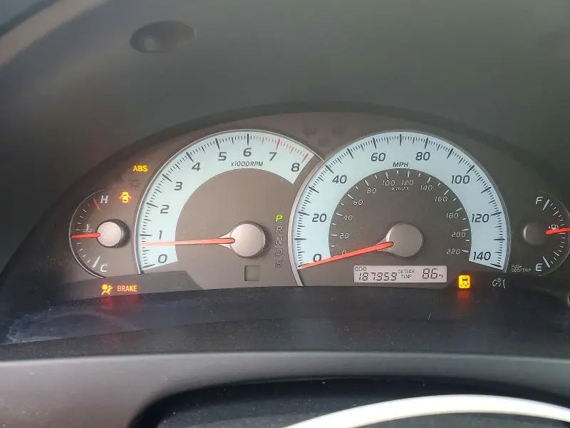 2011 TOYOTA CAMRY   