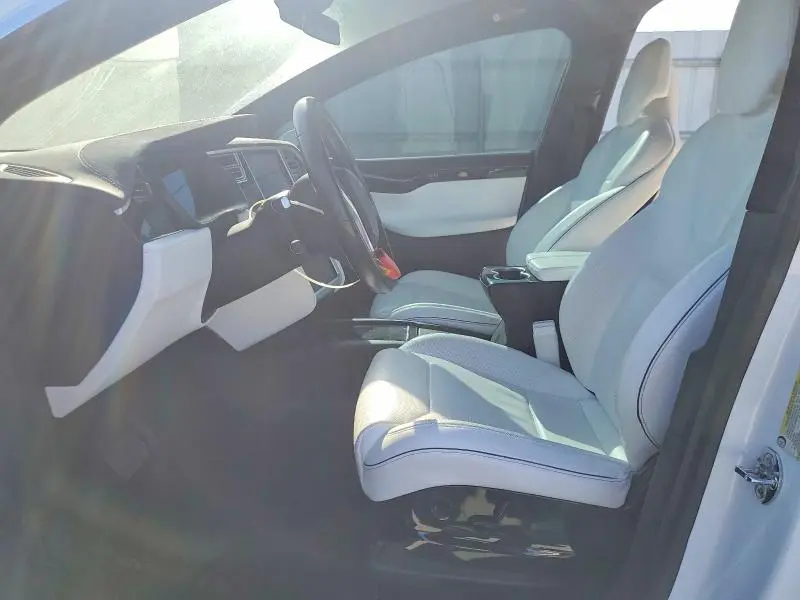 2016 TESLA MODEL X   