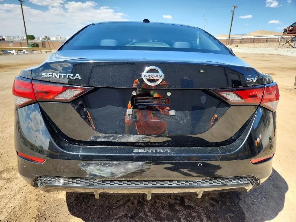 2021 NISSAN SENTRA SV  