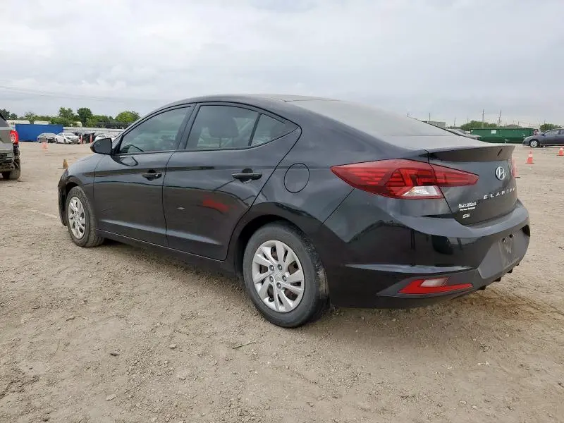 2020 HYUNDAI ELANTRA SE  
