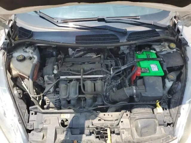 2016 FORD FIESTA SE  