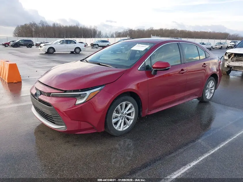 2024 TOYOTA COROLLA HYBRID XLE