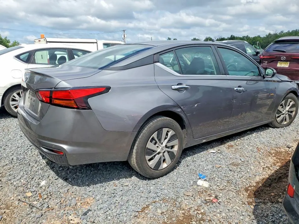 2021 NISSAN ALTIMA S  