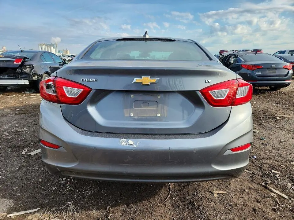 2019 CHEVROLET CRUZE LT  