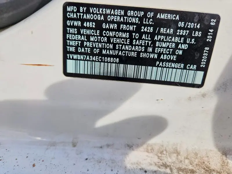 2014 VOLKSWAGEN PASSAT SE  