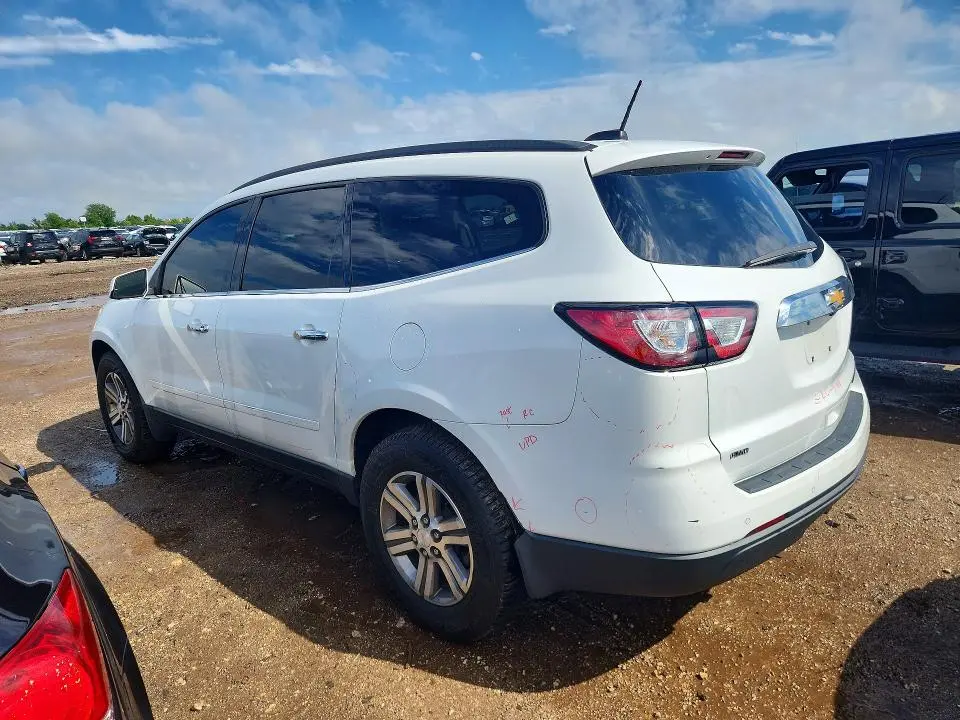 2016 CHEVROLET TRAVERSE LT  