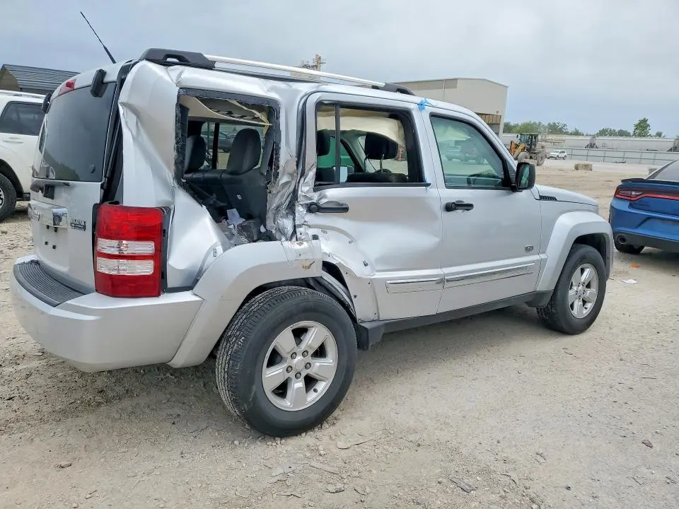 2011 JEEP LIBERTY SPORT  