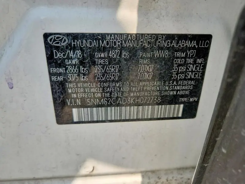 2019 HYUNDAI SANTA FE SE  