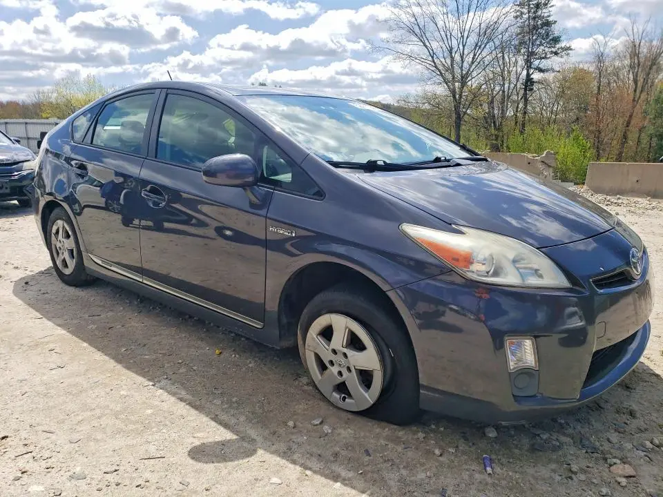 2011 TOYOTA PRIUS FOUR  