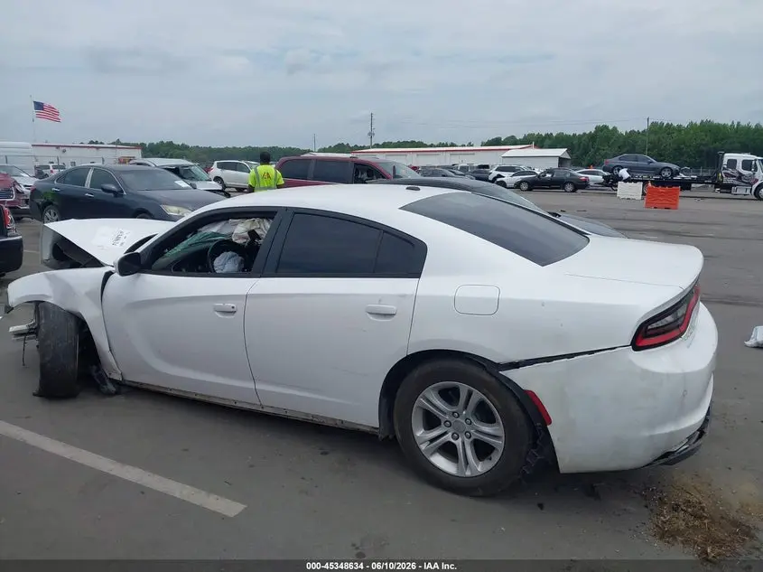2015 DODGE CHARGER SE