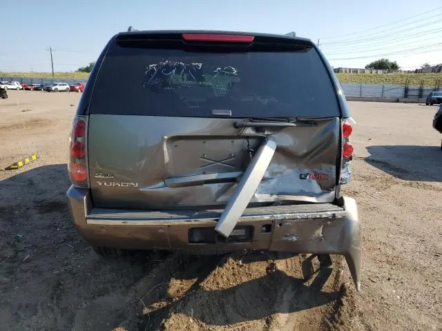 2011 GMC YUKON DENALI  