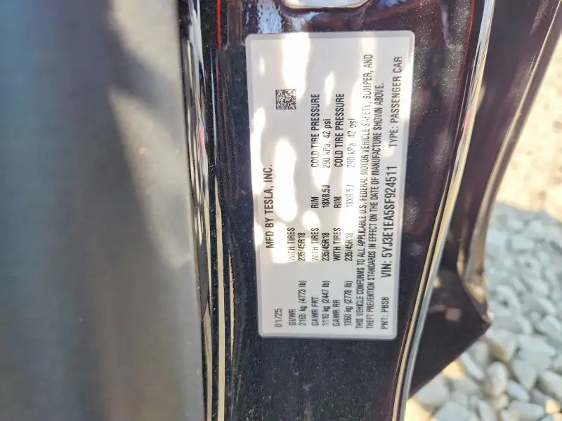 2025 TESLA MODEL 3   