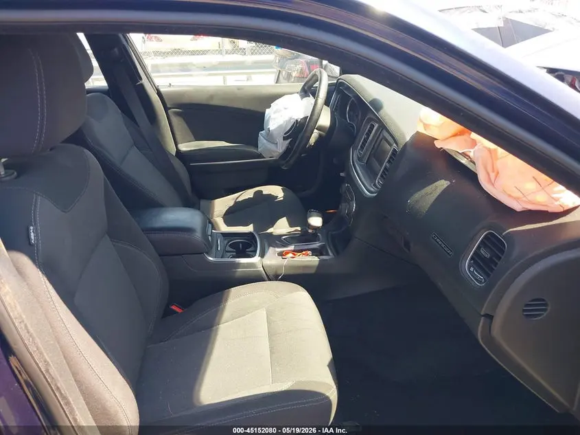 2015 DODGE CHARGER SE