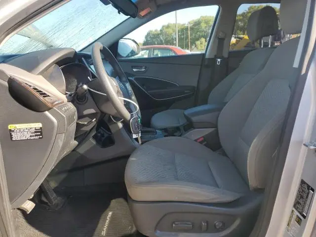 2018 HYUNDAI SANTA FE SE  