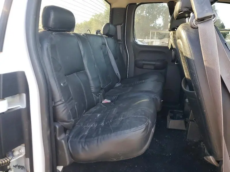 2012 GMC SIERRA K2500 SLE  