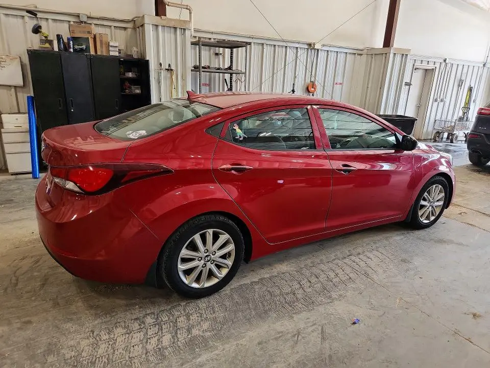 2014 HYUNDAI ELANTRA SE  