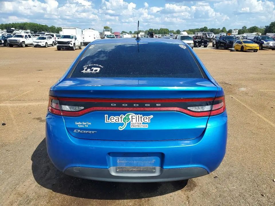 2015 DODGE DART SE  