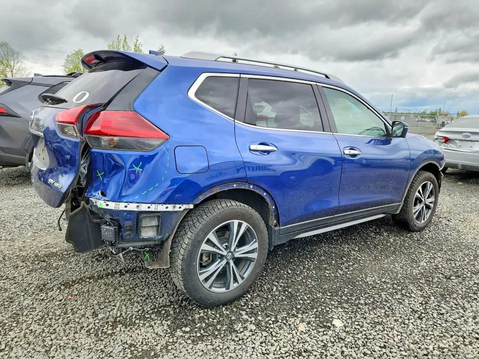 2019 NISSAN ROGUE SV  