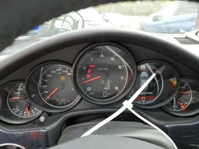 2016 PORSCHE PANAMERA 2  