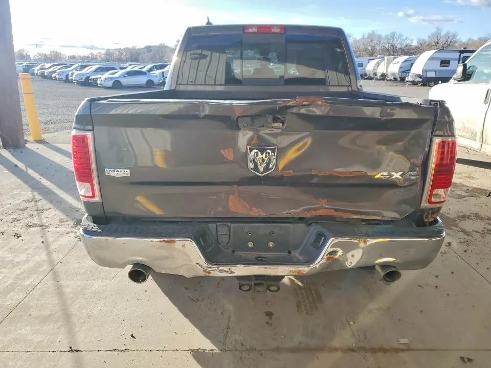 2015 RAM 1500 LARAMIE  