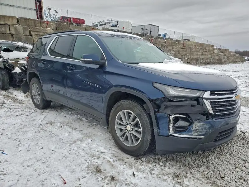 2022 CHEVROLET TRAVERSE LT  