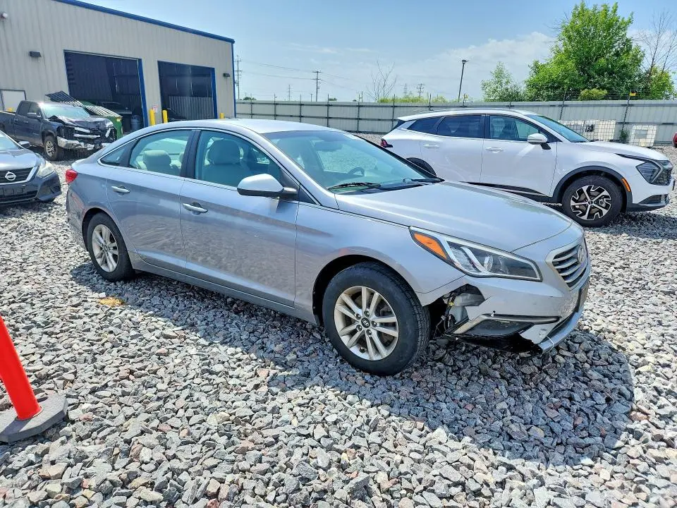 2016 HYUNDAI SONATA SE  