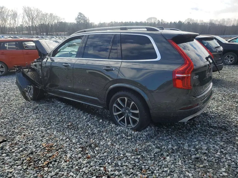2018 VOLVO XC90 T6  