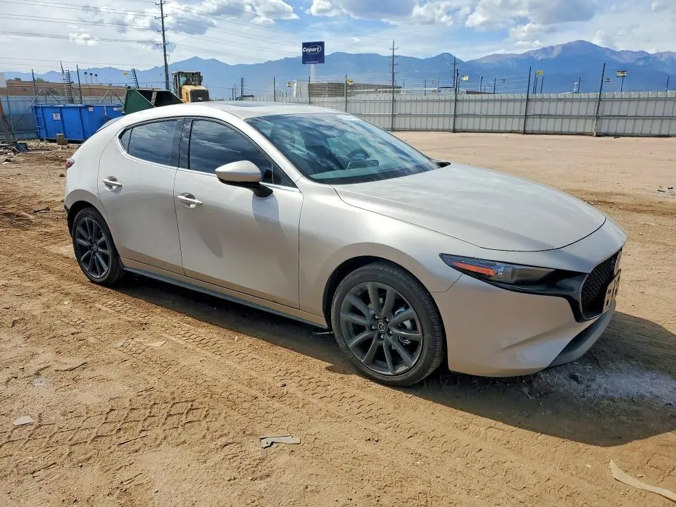 2026 MAZDA 3 PREMIUM  