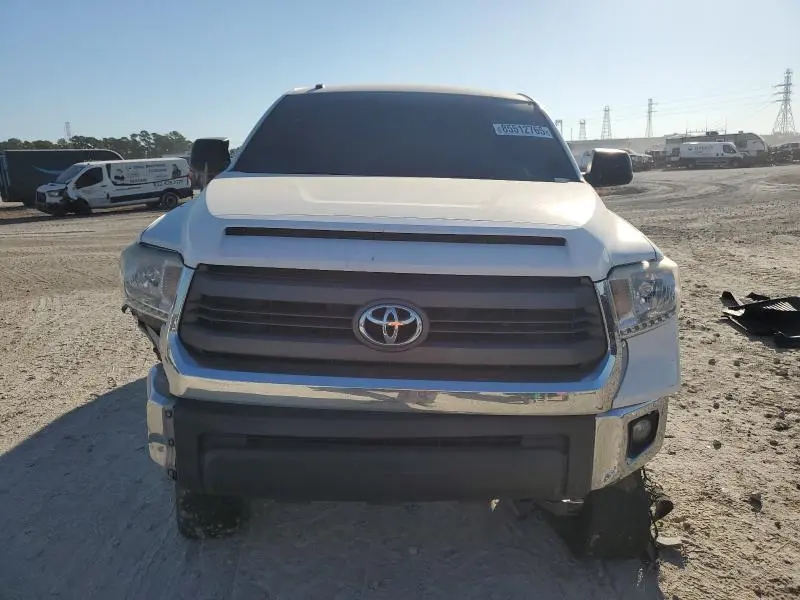 2015 TOYOTA TUNDRA CREWMAX SR5  