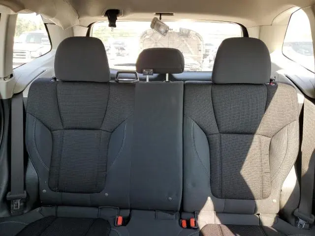 2021 SUBARU FORESTER   