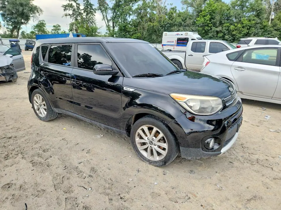2017 KIA SOUL +  
