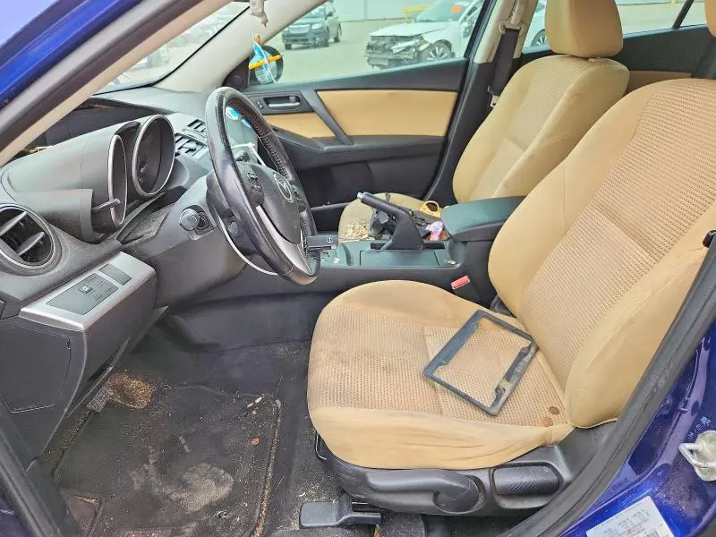 2012 MAZDA 3 I  