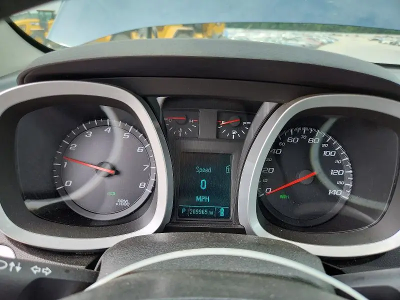 2012 CHEVROLET EQUINOX LT  