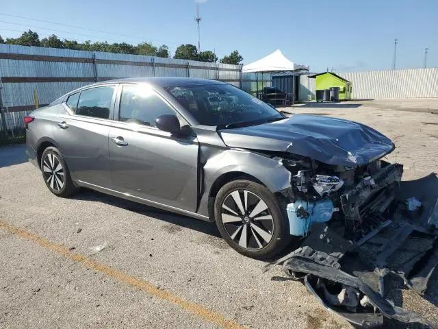 2021 NISSAN ALTIMA SV