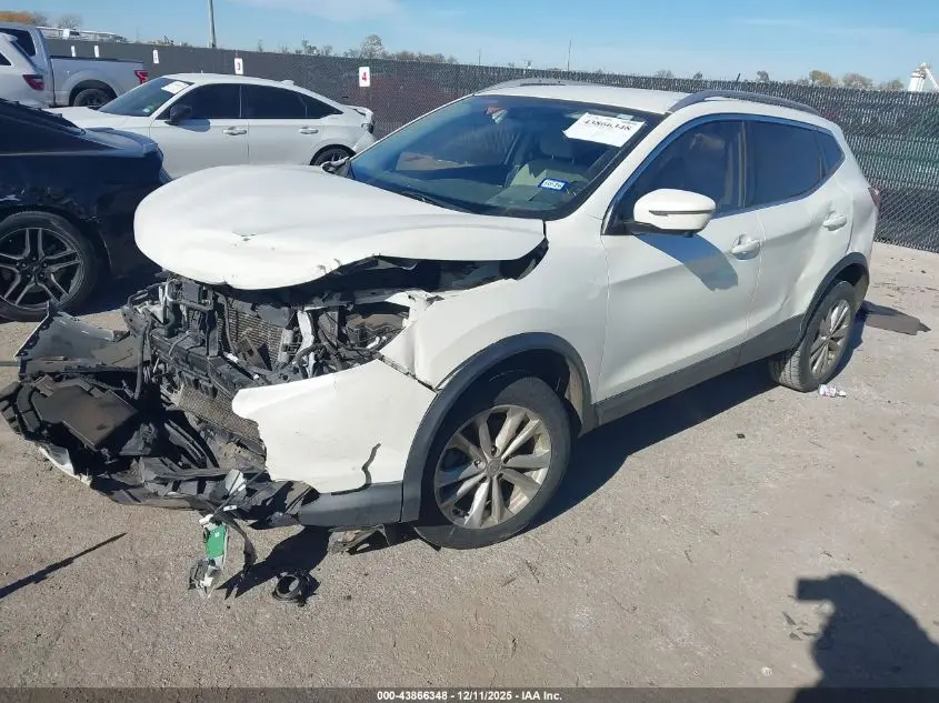 2018 NISSAN ROGUE SPORT SV