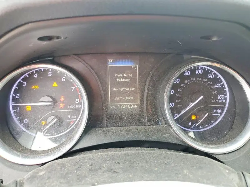 2019 TOYOTA CAMRY SE  