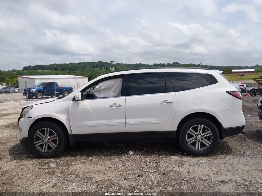 2015 CHEVROLET TRAVERSE LT