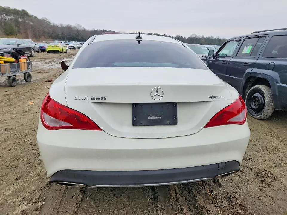 2018 MERCEDES-BENZ CLA 250 4MATIC  