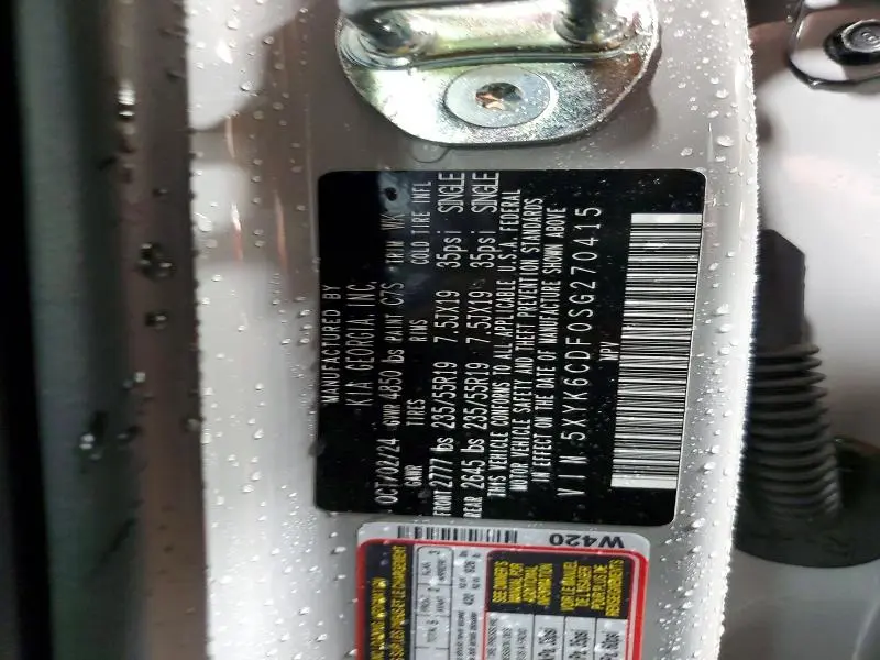 2025 KIA SPORTAGE X-LINE  