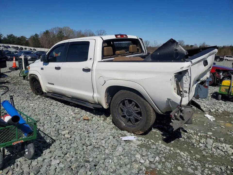 2015 TOYOTA TUNDRA   