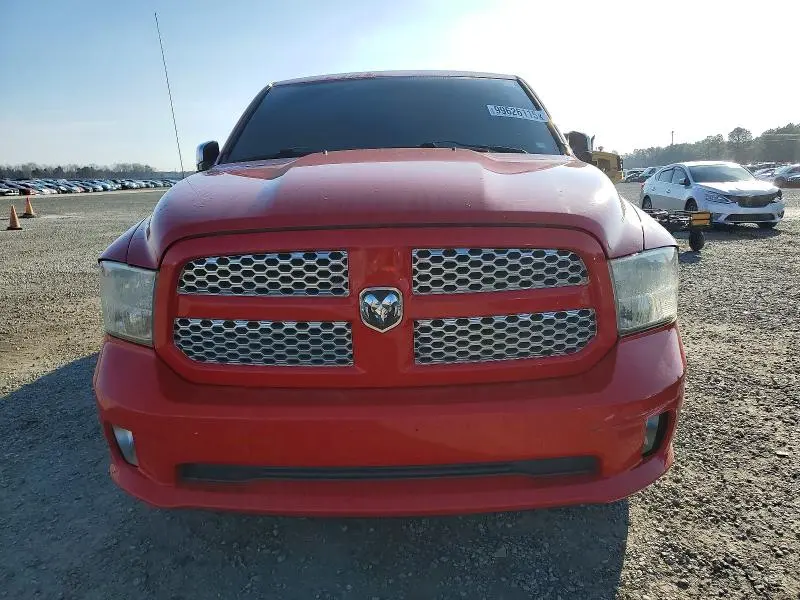 2013 RAM 1500 ST  