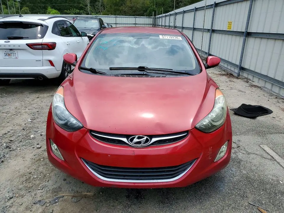 2013 HYUNDAI ELANTRA GLS  