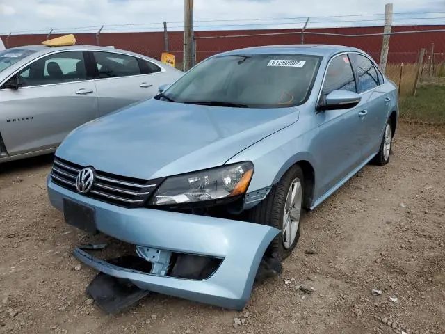 2012 VOLKSWAGEN PASSAT SE  