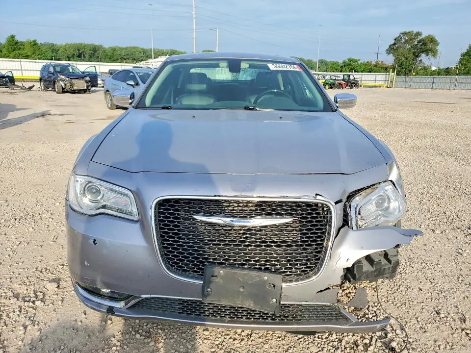 2017 CHRYSLER 300C   