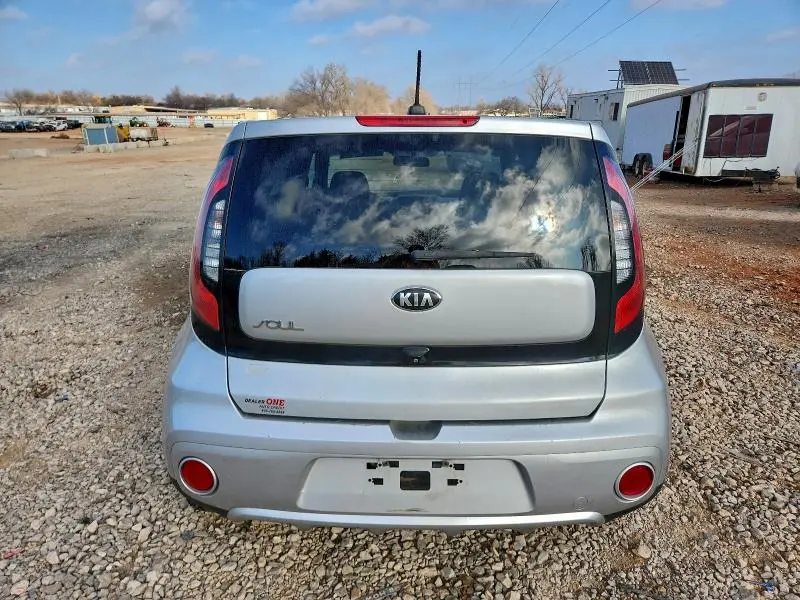 2017 KIA SOUL +  