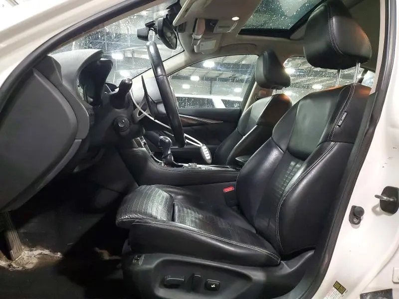 2016 INFINITI Q50 RED SPORT 400  