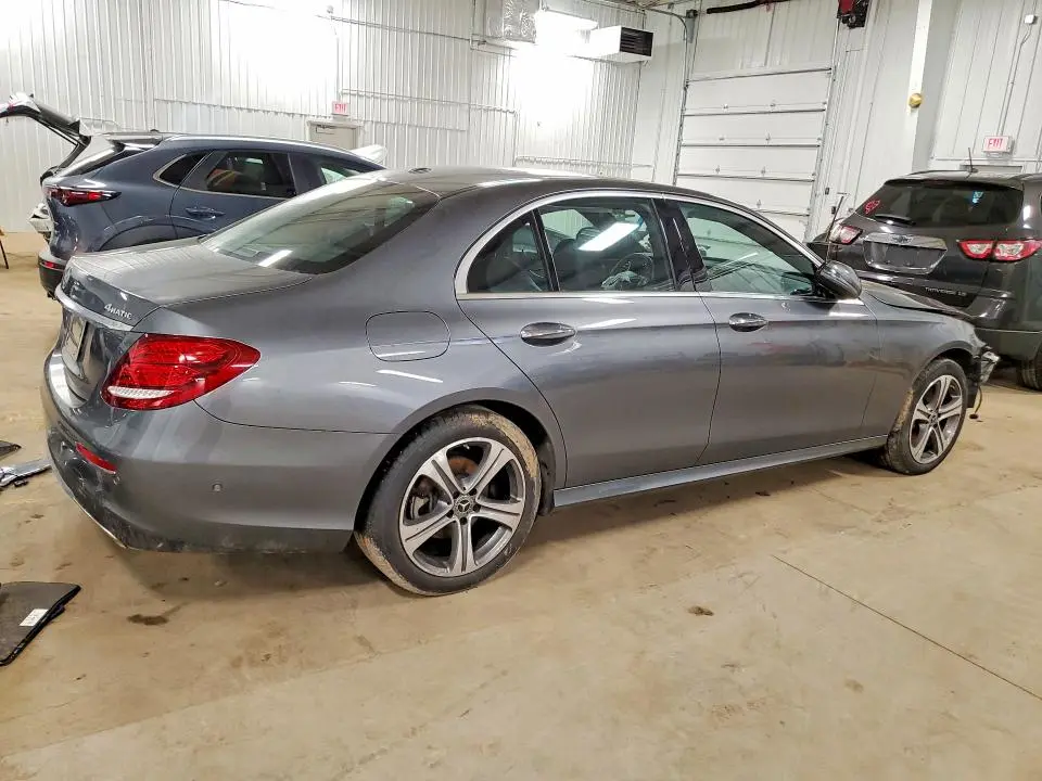 2018 MERCEDES-BENZ E 300 4MATIC  