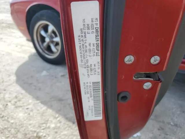 2010 DODGE CHALLENGER SE  