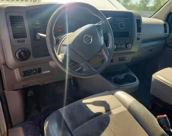 2014 NISSAN NV 2500  